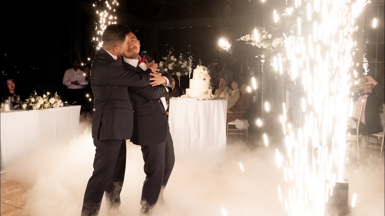 Love Story in Sydney (Gay Wedding)