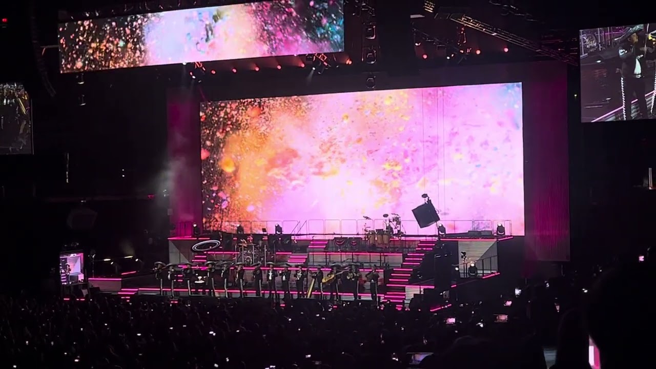 Luis Miguel espectacular entrada del mariachi Vargas tour 2023