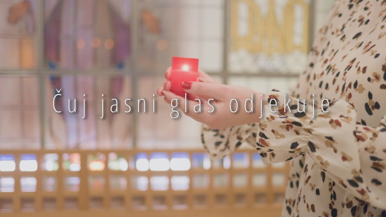 Čuj, jasni glas odjekuje