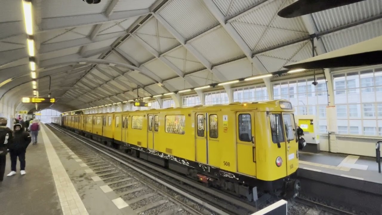 U-BAHN BERLIN A3 Vollzug im Hochbahnhof Bülowstraße im Januar 2026