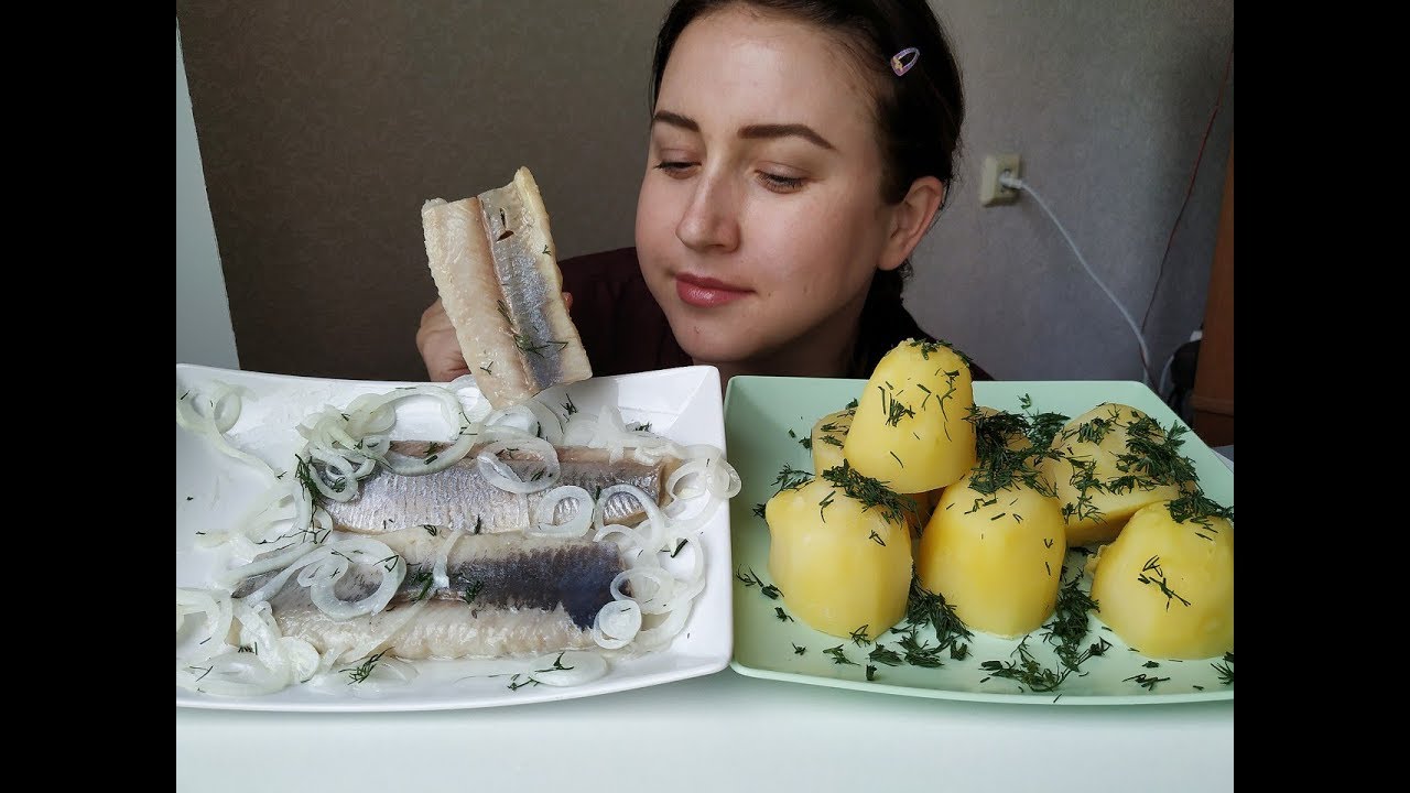 Селедка  и Картошка | HERRING and BOILED POTATOES |Eeating show | 먹방 [ Eng Sub]