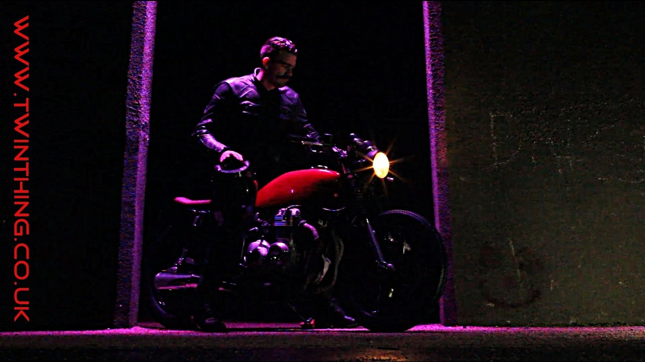 Custom Honda CB400 Motorcycle by www.twinthing.co.uk