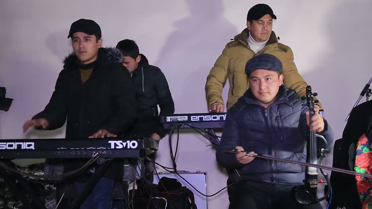 Turk muzik Efo Buloqboshi (Jonli) Турк музыкa Эфо Булокбоши (Жонли ижро)