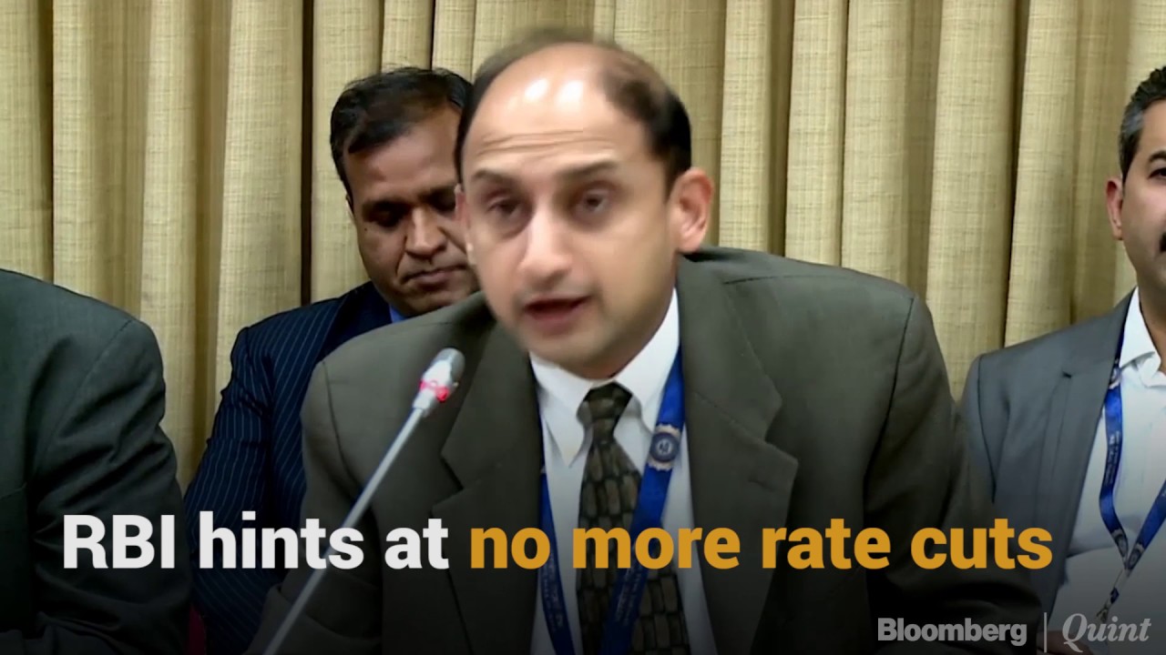 RBI Hints At No More Rate Cuts, Says  Viral Acharya