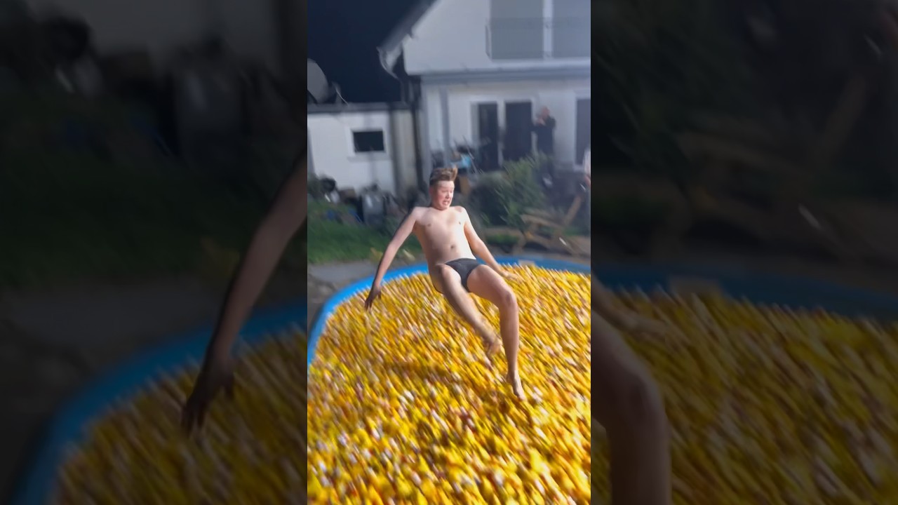 HeyMoritz f&auml;llt in Eis Pool mit 3000 Enten 🥶😳