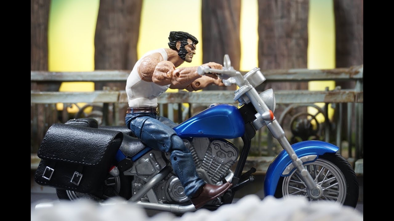Hasbro Marvel Legends 2018 Legendary Riders WOLVERINE W/Motorcycle Action Figure Review
