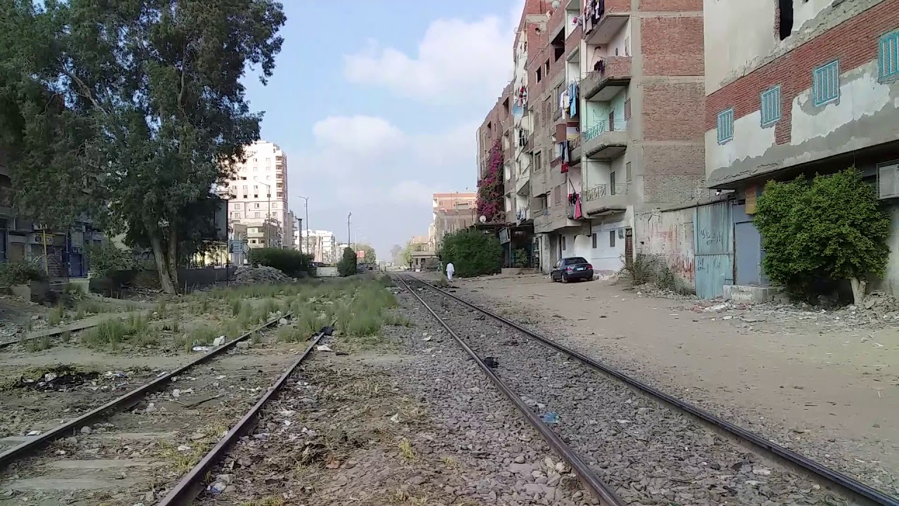 دخول قطار دمياط 941 محطة أبو كبير