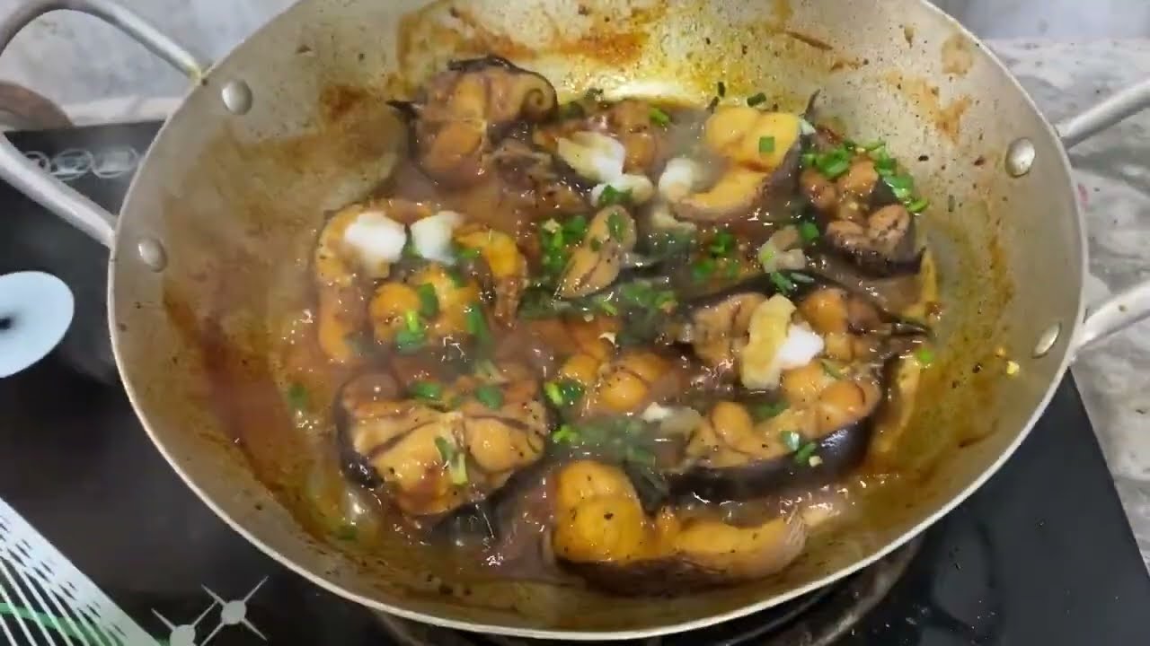 nồi canh chua chảo cá kho hết nổi cơm 