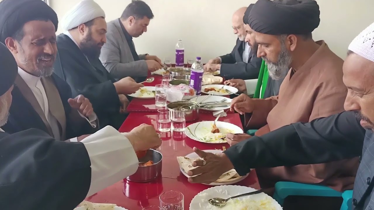استقبال خادمین حرم المقدس امام الرضا مشھد ایران درشہر کھنگرال