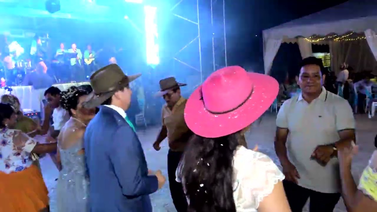 PROYECTO SHOW EN VIVO OMEREQUE   CUMBIAS MIX VOL 5
