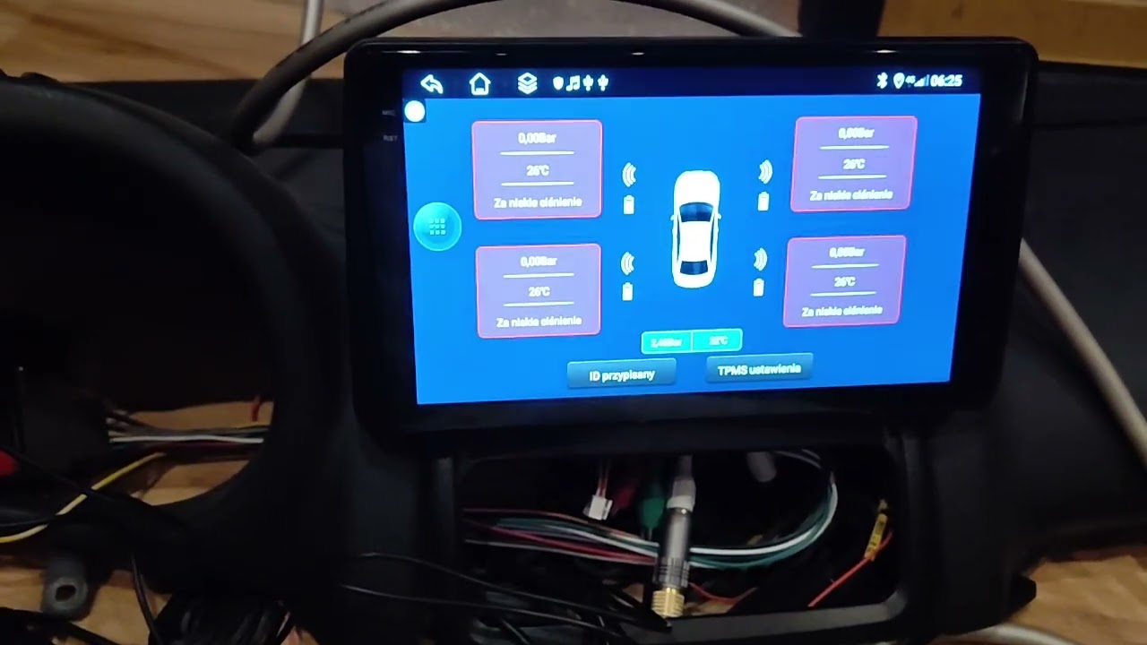 Clio II Initiale Paris by Matias1 zwiększenie ilości gniazd USB oraz montaż TPMS.