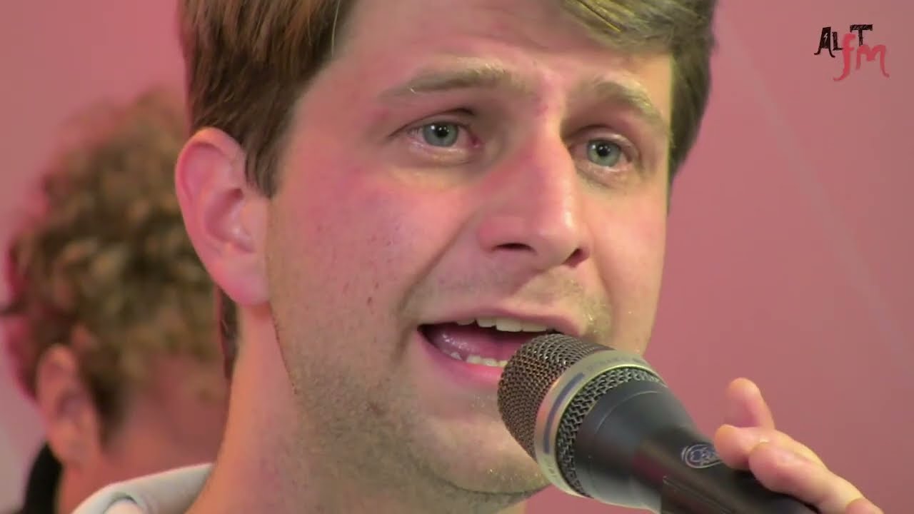 Sakaram - Moederskindje (Live bij AltFM)