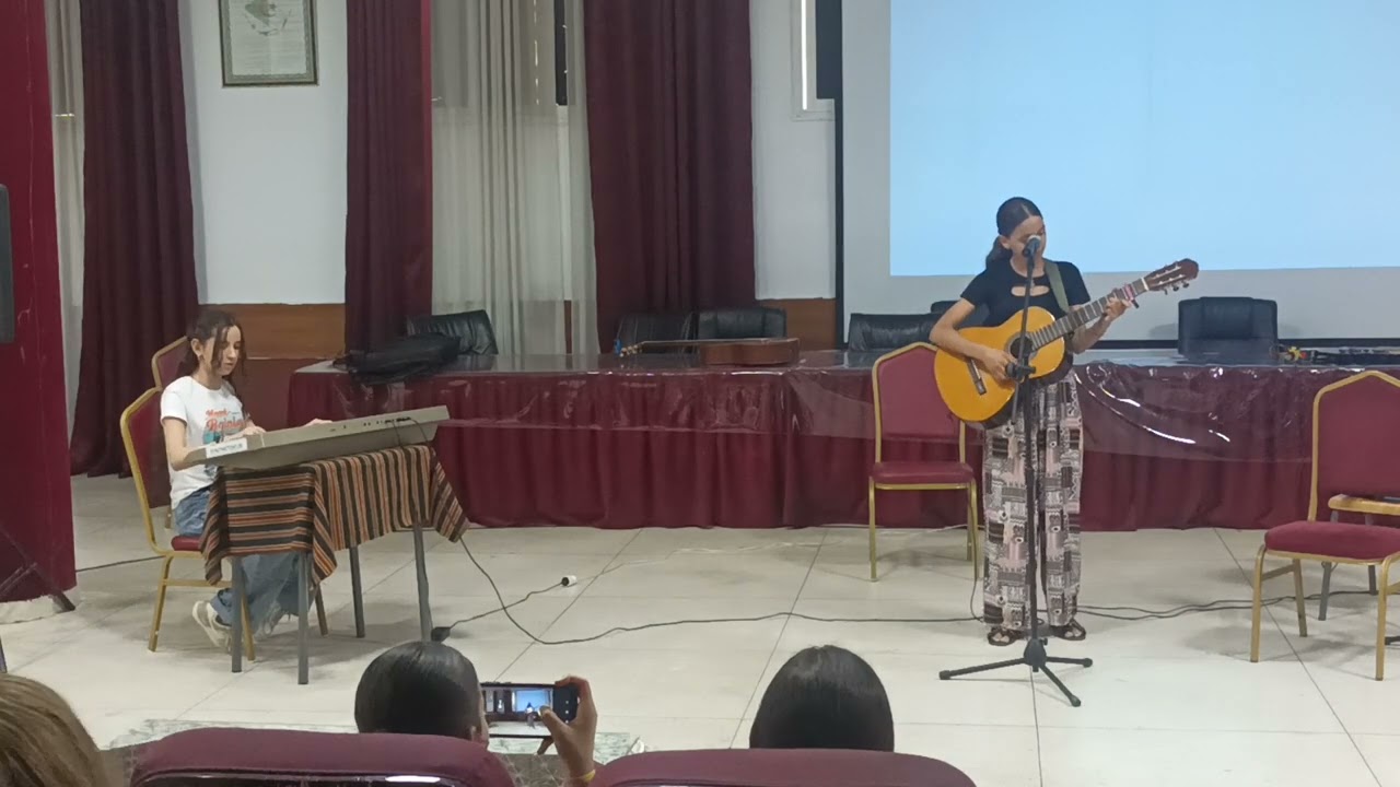 SpCLS_2024# Hanane Ikhlef au spectacle de Fin d'ann&eacute;e CLS 21 juin 2024
