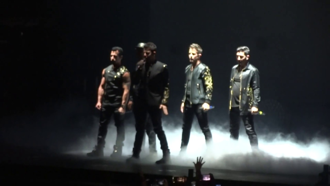 NKOTB Austin 1- Intro - One More Night - My Favorite Girl