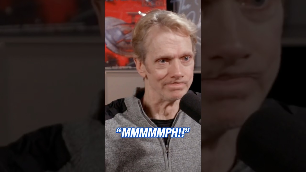 Fish man or thicc man? Doug Jones shares insights about his Shape of Water ass-ets 🍑😘