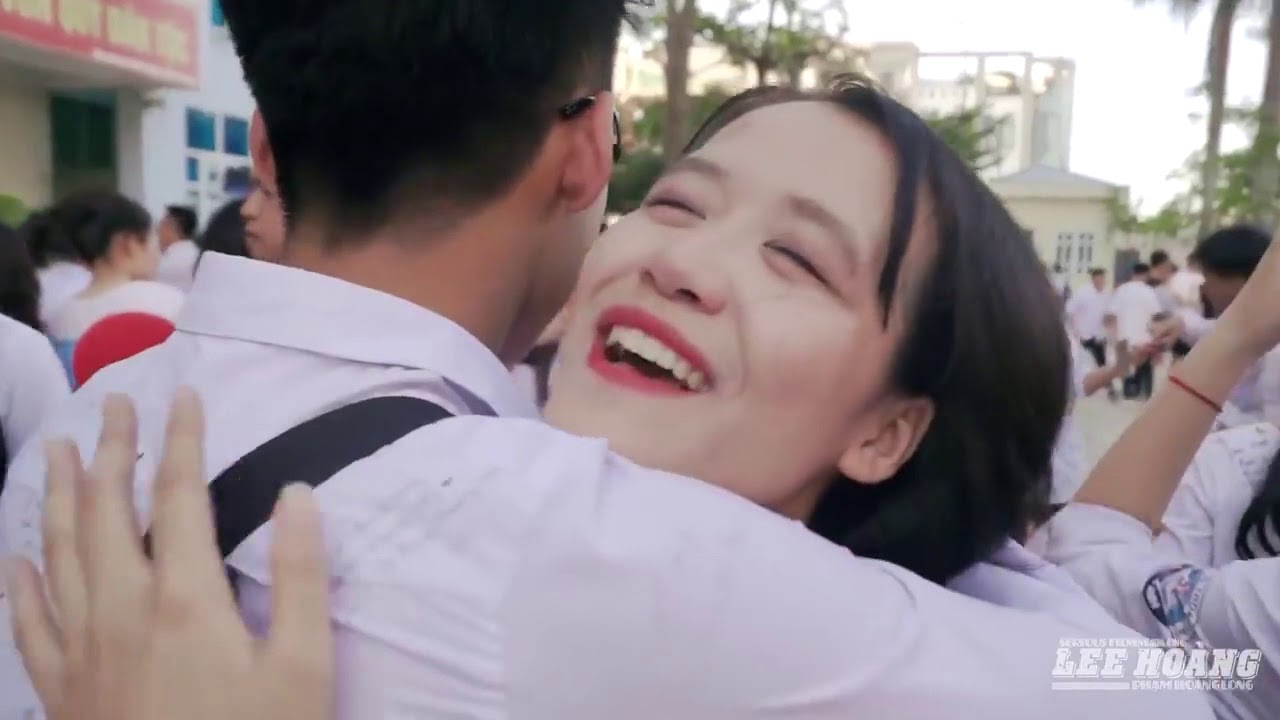 Mono thời còn là hotboy Nguyễn Việt Hoàng , giờ thì đỡ đẹp trai hơn nhiều