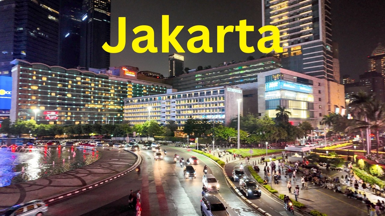Jakarta Nightlife 4K: Bundaran HI Overlook Walking Tour - Indonesia