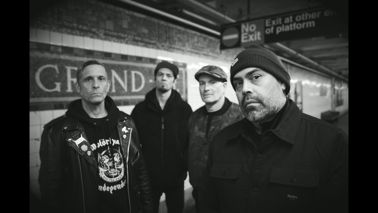 Официальный музыкальный видеоклип группы Incendiary Device на песню 