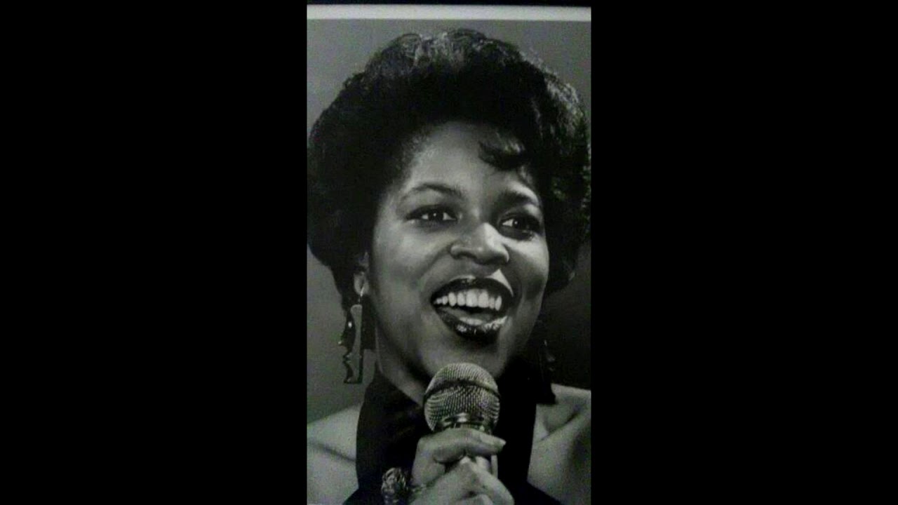 I Can't Make You Love Me - Pat Foster