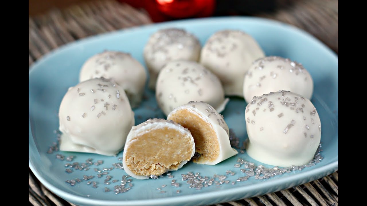 How to Make Peanutbutter Snowballs| Dessert | Six Sisters Stuff