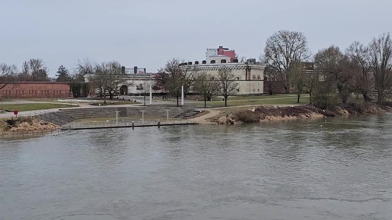 Жизнь в Германии, снег, дождь, покупки.