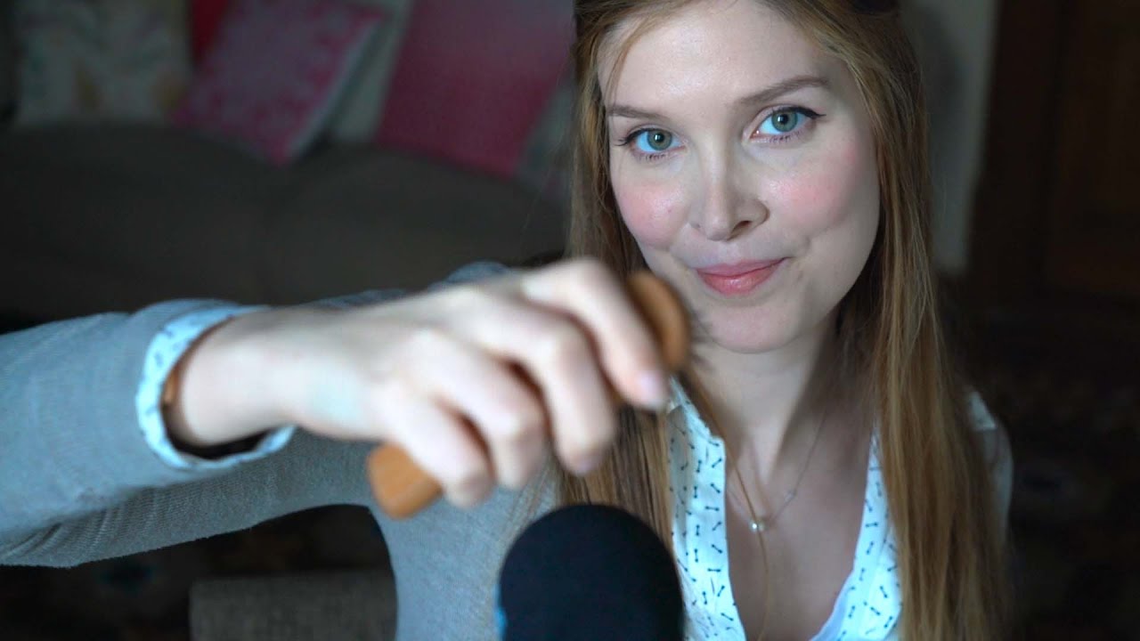 ASMR Francais - Director of Casting Role-Play - Chuchotements - French - Whispers