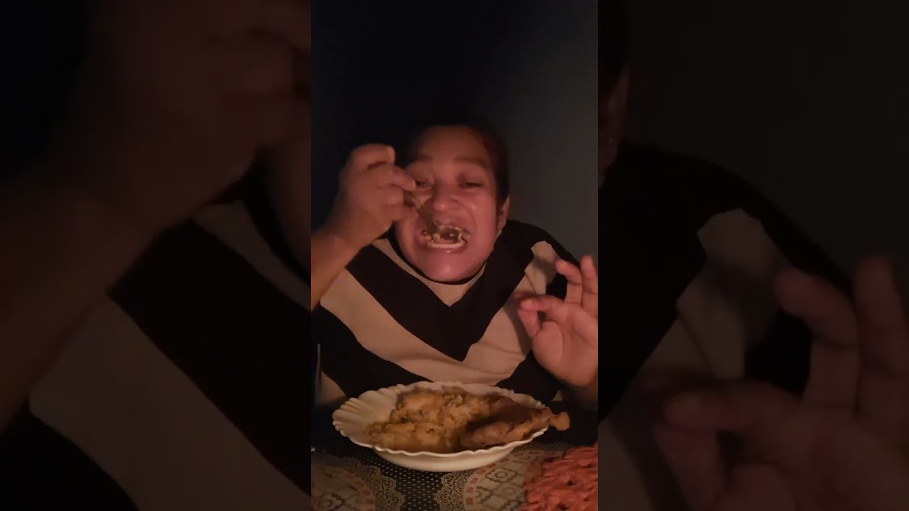 Oi, gente vamos jantar, fiz uma fava deliciosa pra comer com bife gostoso.# 😋