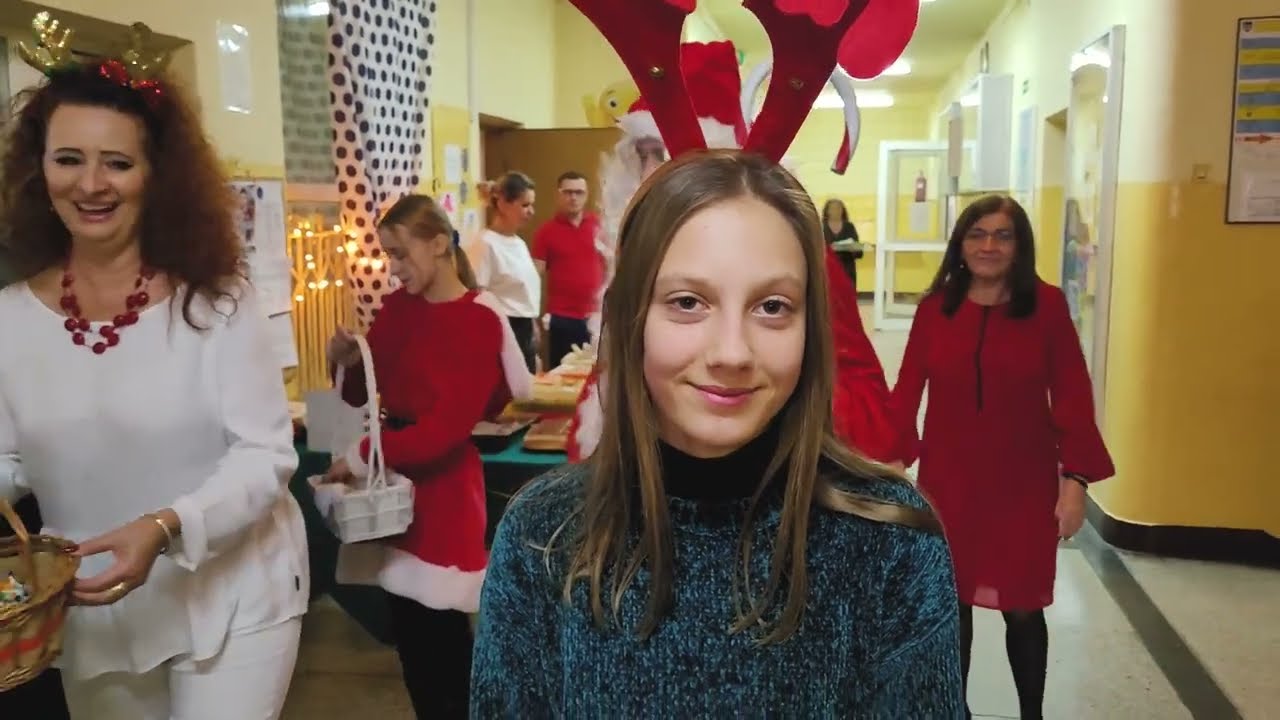 Częstochowa ŚWIĄTECZNY KIERMASZ w szkole