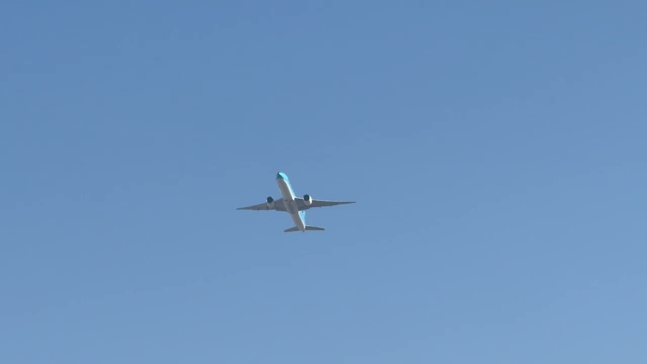 Korean Air HL8209 got a new SKIN 
