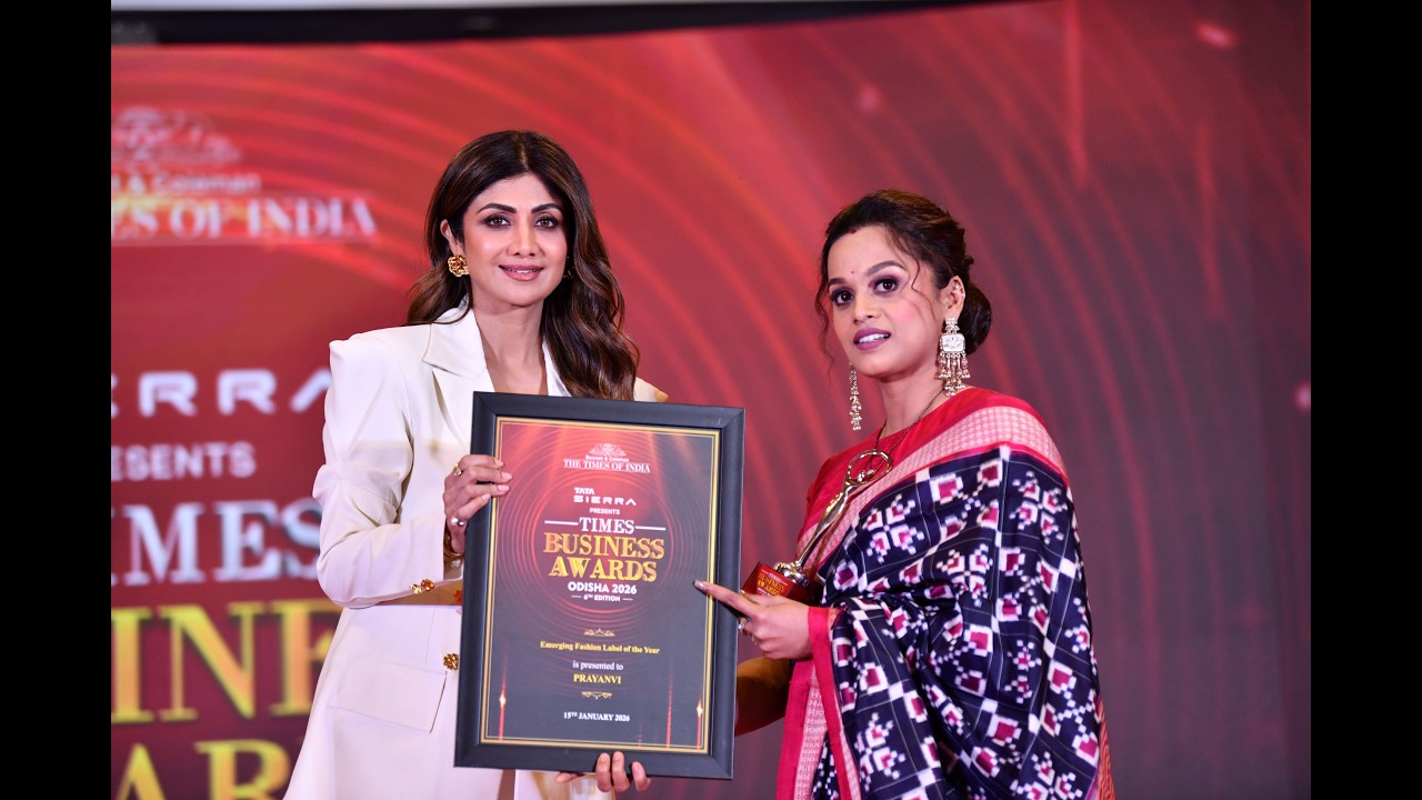 Prayanvi Wins Emerging Fashion Label Award | Times Business Awards 2026.