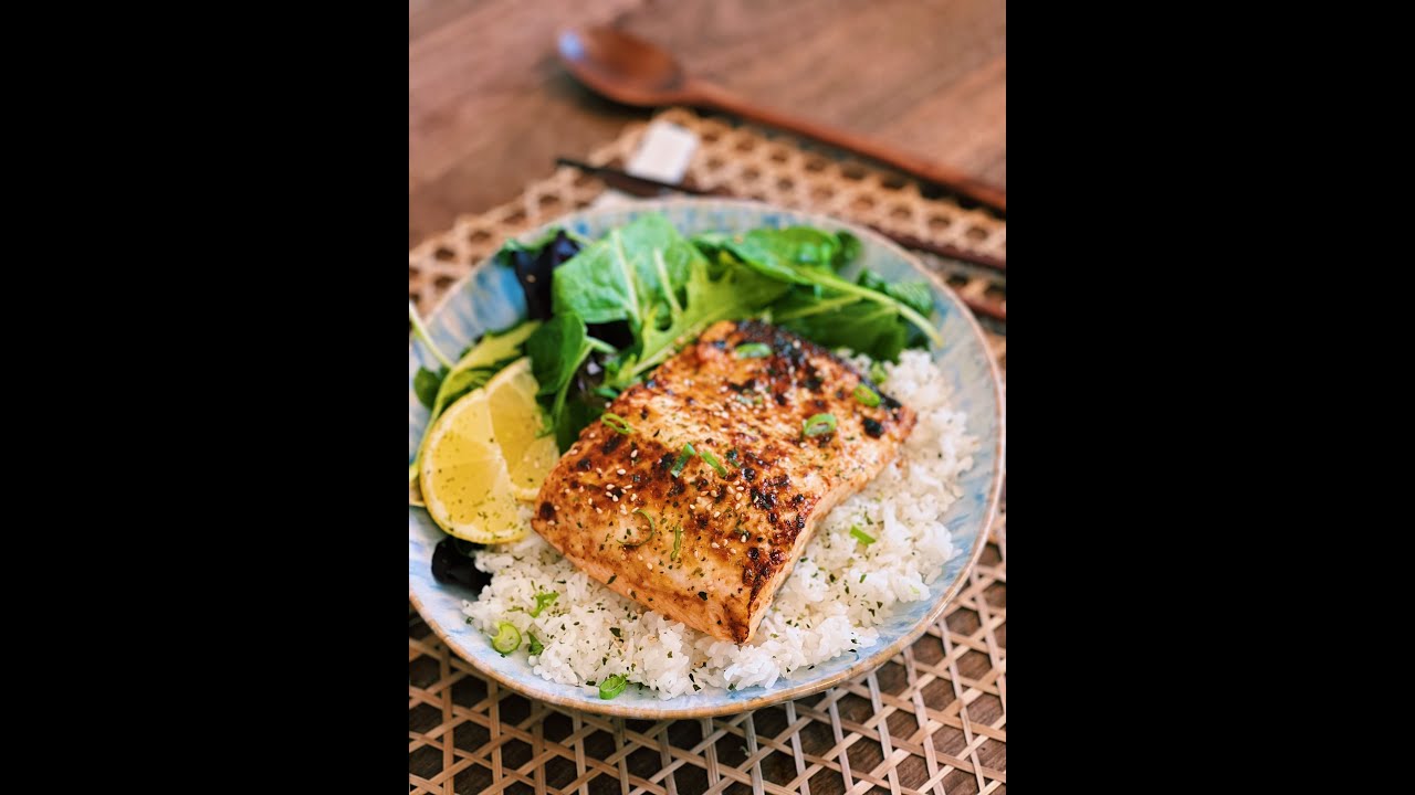 If you haven&rsquo;t tried making Salmon in an Air Fryer, YOU ARE MISSING OUT!