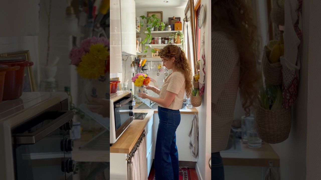 Let's bake in my tiny Parisian kitchen! #chef #recipe #vegetables #vegetarian #paris #cozy #home