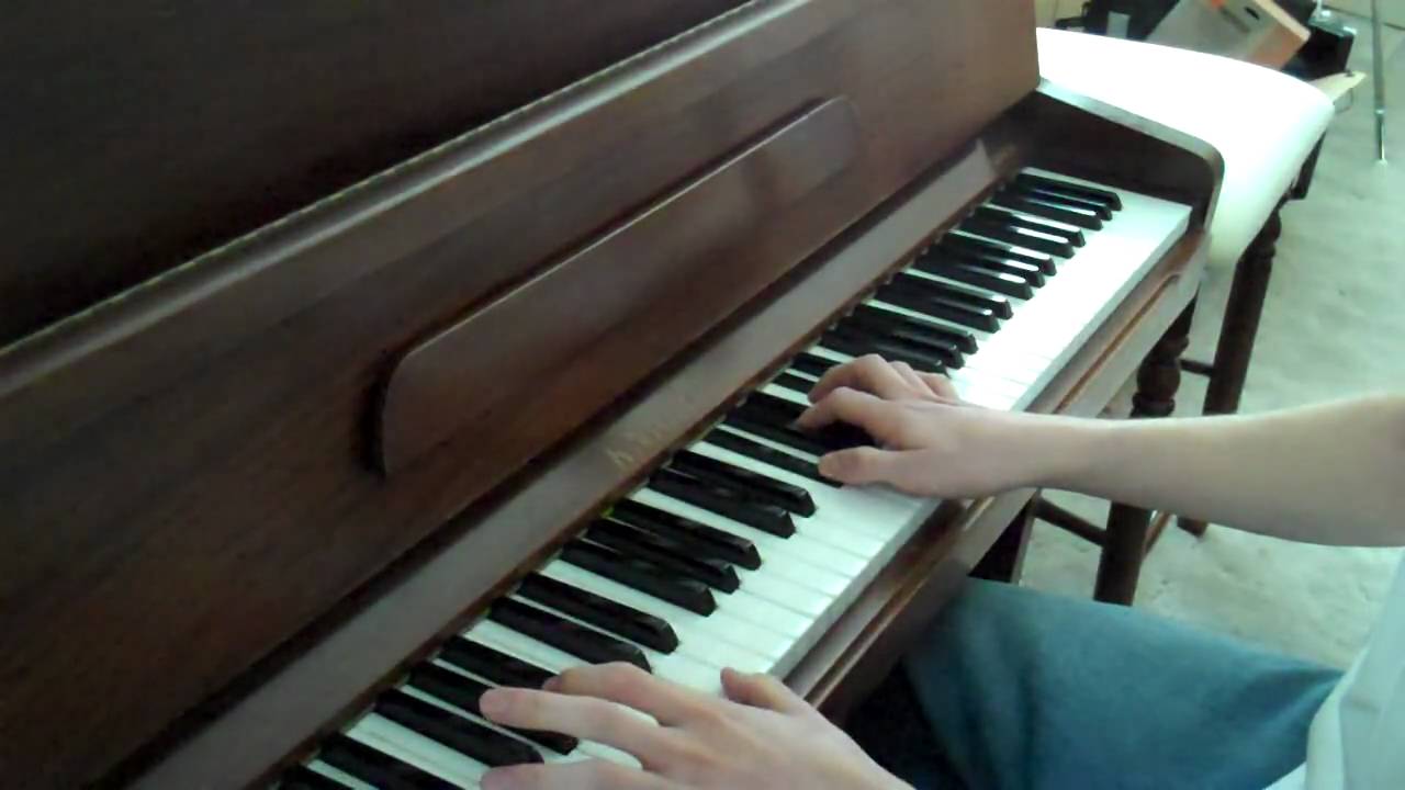 Flashing Lights piano cover