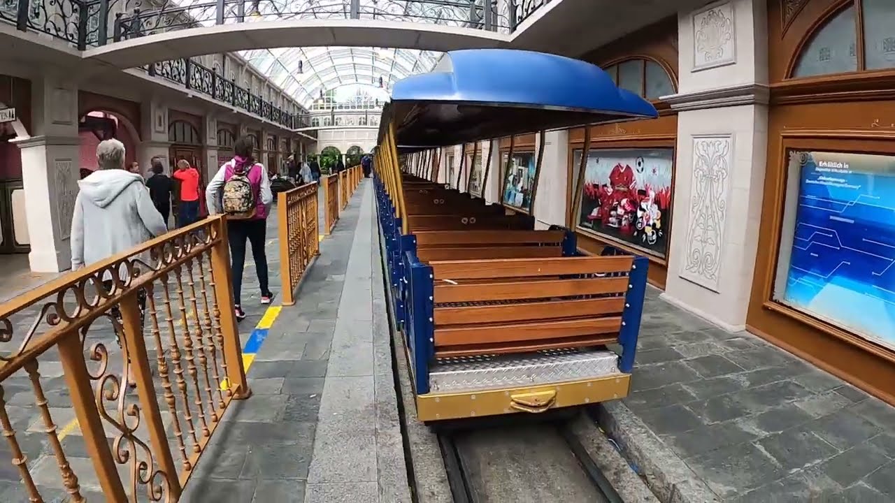 Regen, Attraktionsschließungen und Durchsagen | Europapark Rundgang