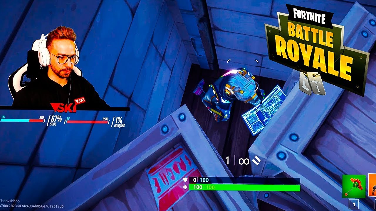 FORTNITE ESCONDE-ESCONDE - EU PASSEI POR ELE XD
