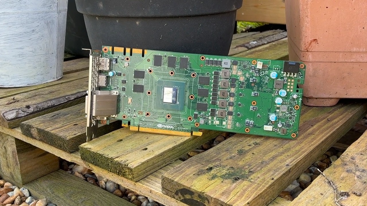 eBay seller said this graphics card was faulty. Let's see...