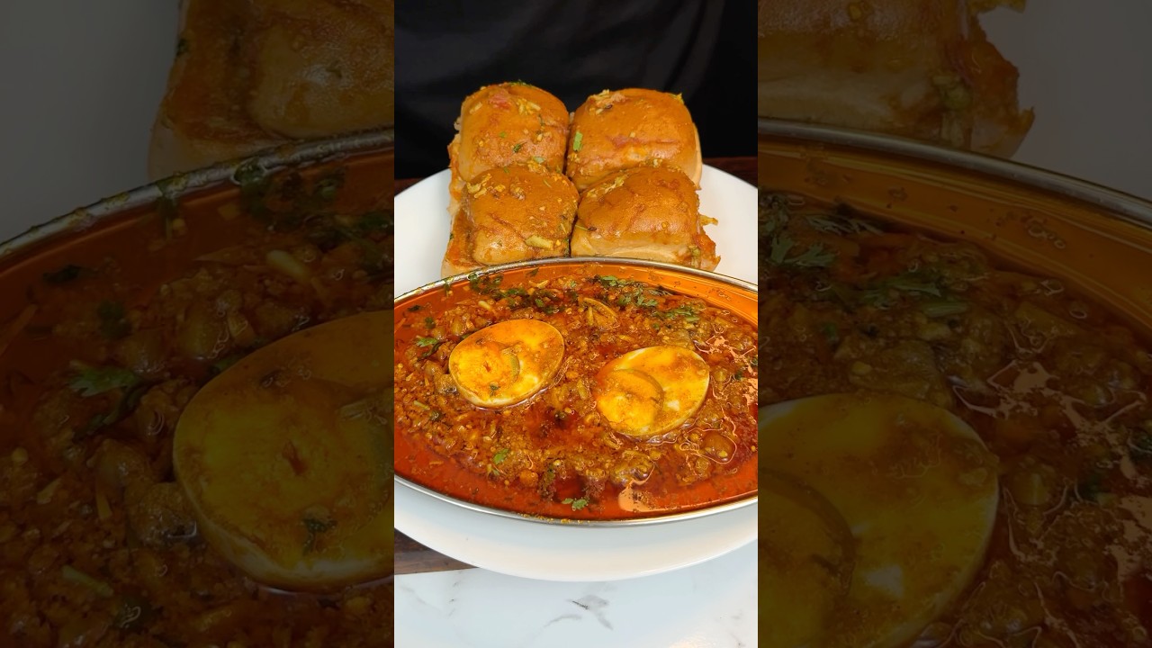 Street Style Anda Keema Masala With Pav ASMR Cooking || #shorts #asmr #recipe #egg #indianasmrworld