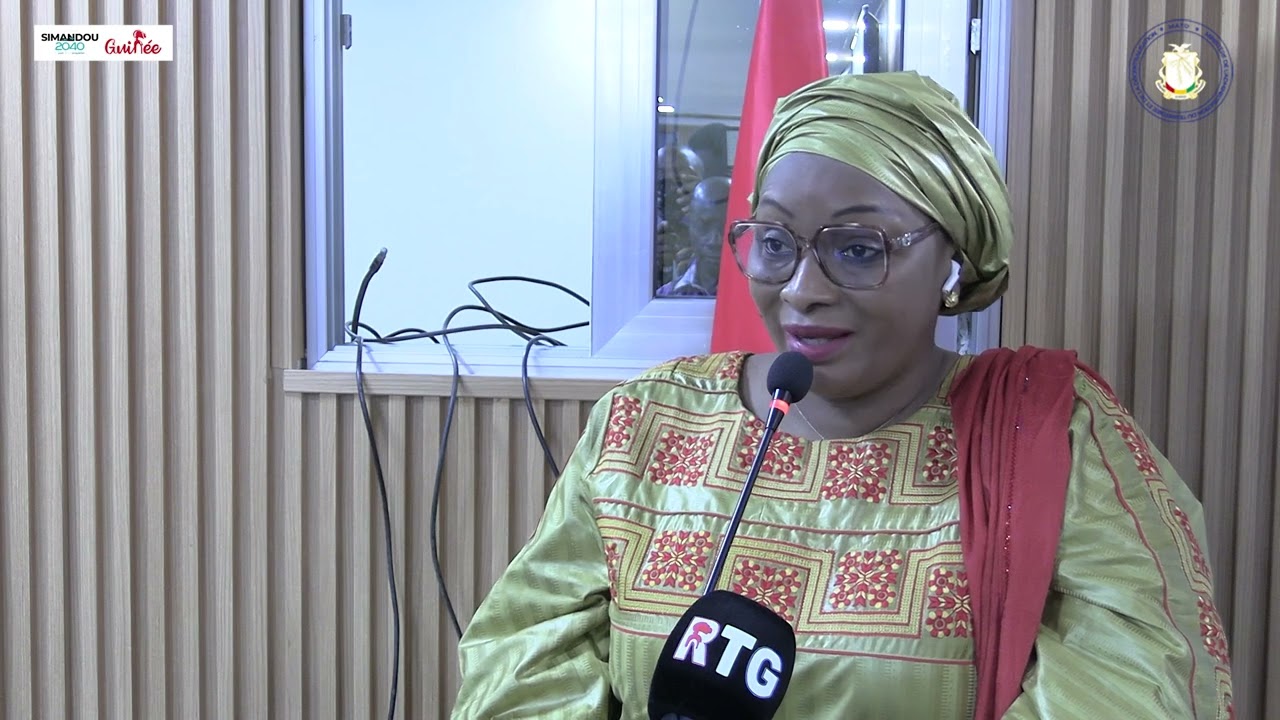 Discours de Mme Camara Djenabou TOURÉ après  avoir reçu son tableau d'honneur 