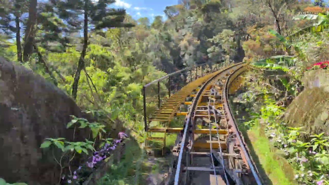Vietnam - Ba Na Hills cable car time lapse 1