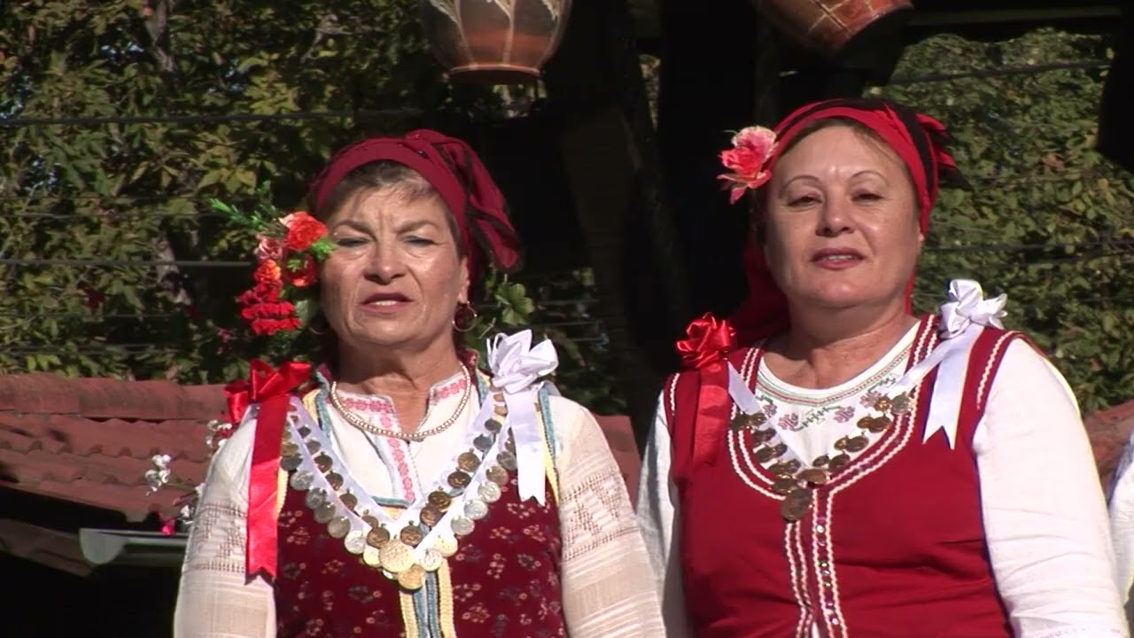 Клуб за автентичен фолклор  