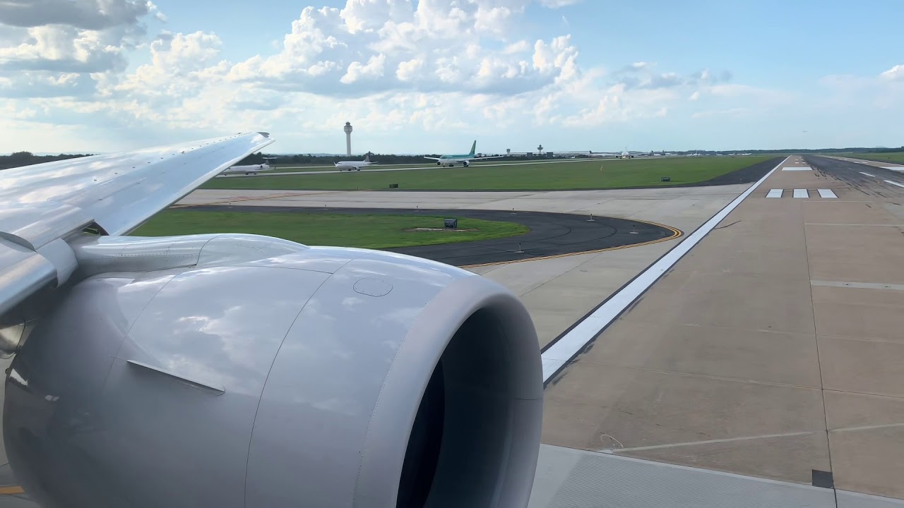 Awesome Boeing 777-300ER (B77W) takeoff IAD-FRA