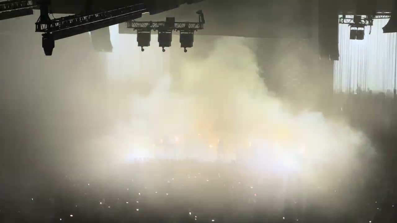 Nine Inch Nails — “Head Like a Hole” — Newark 02.14.2026