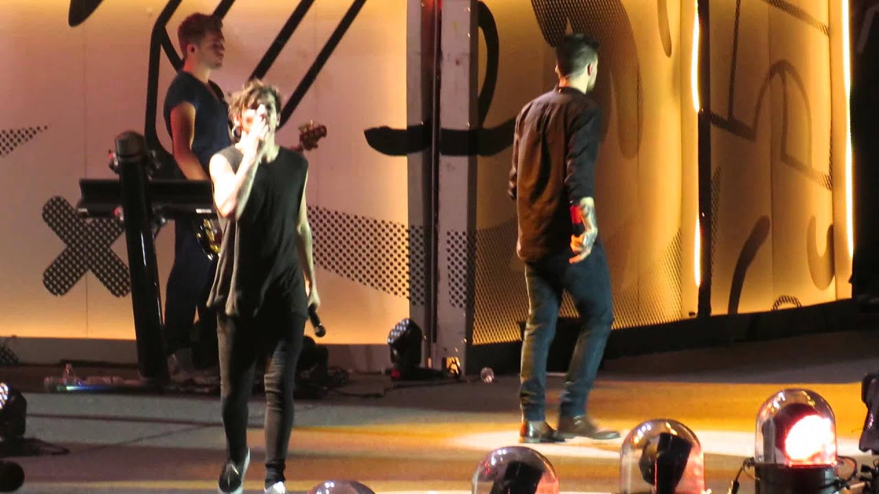 One Direction - Best Song Ever - Philadelphia, PA (9/1/15)