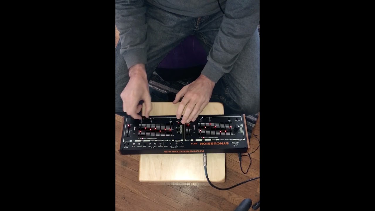 Cooking Beats #beatmakingprocess #beatmaker #trapbeat #makingbeats #beatsforartists #beats