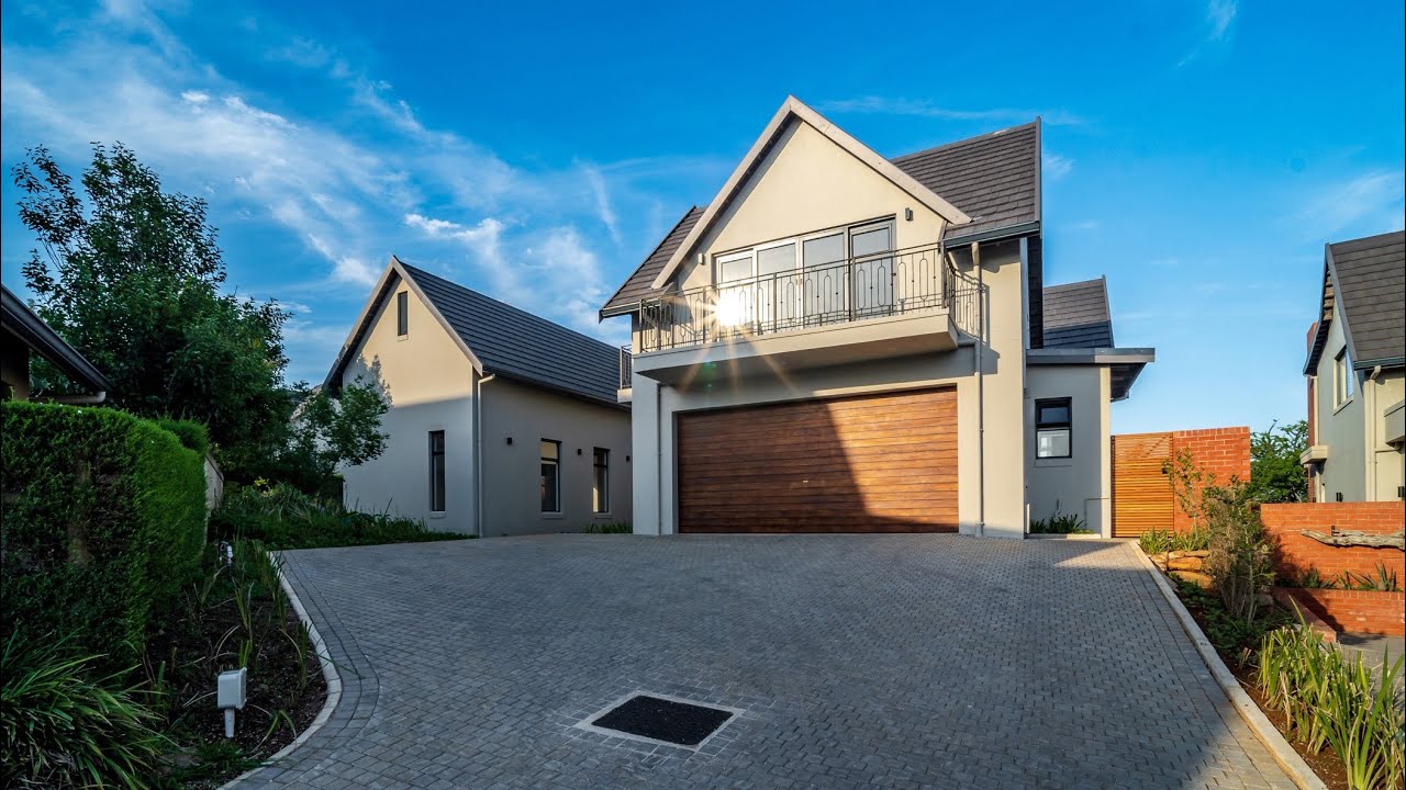 Cotswold Downs Estate | Video Tour