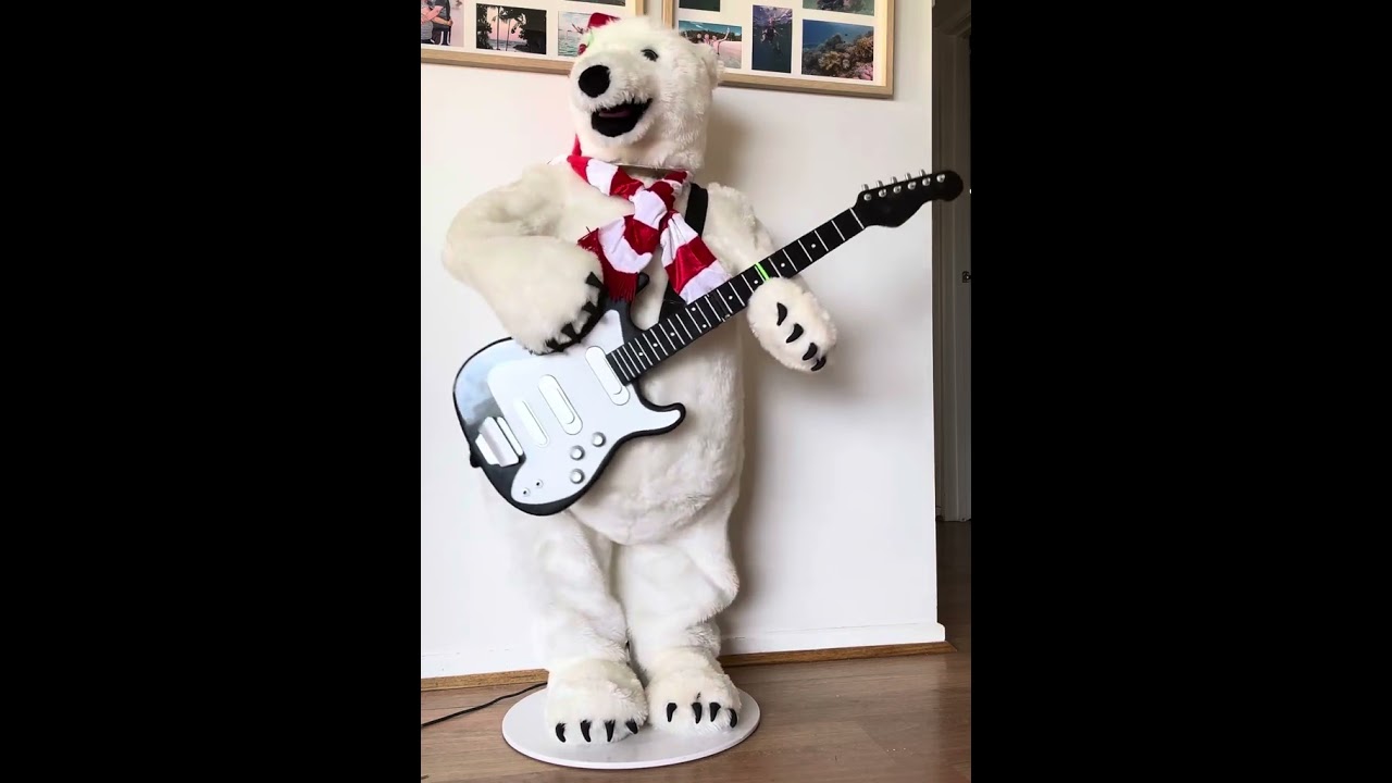 Gemmy 2005 Animated Life Size Guitar Bear