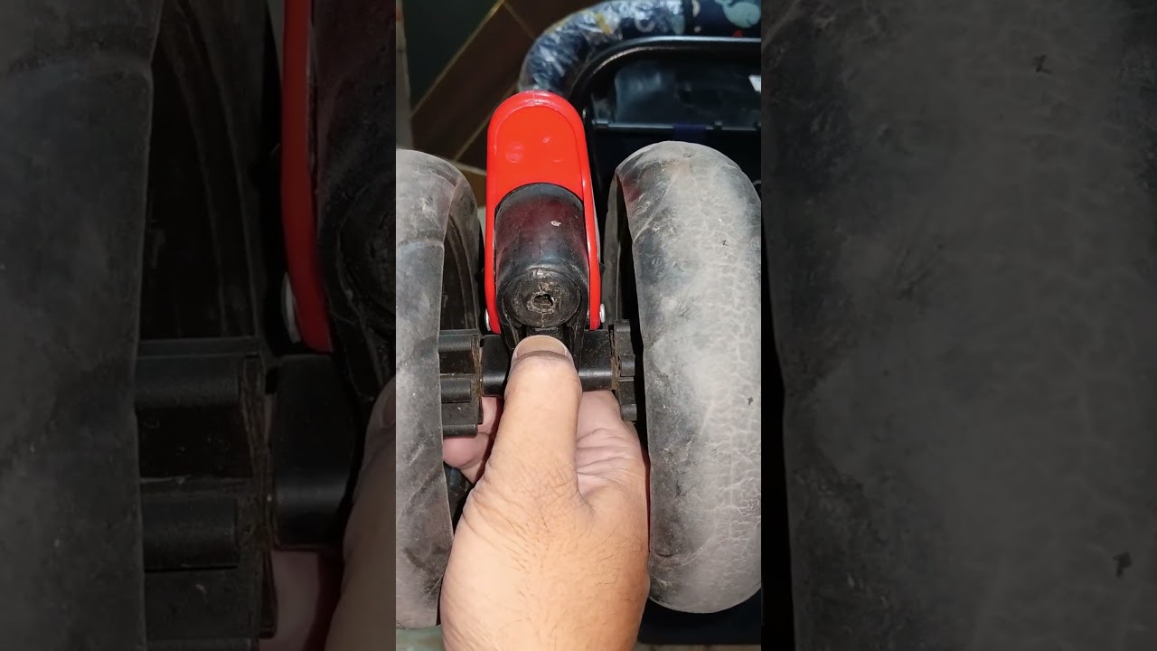 How to remove front wheels from baby stroller 