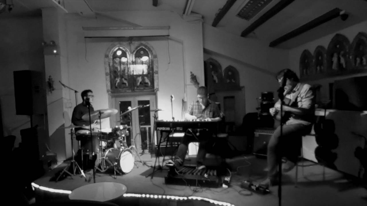 Chok Kerong, Andrew Lim, Soh Wen Ming Organ Trio &ndash; Diggin' On You (2016)