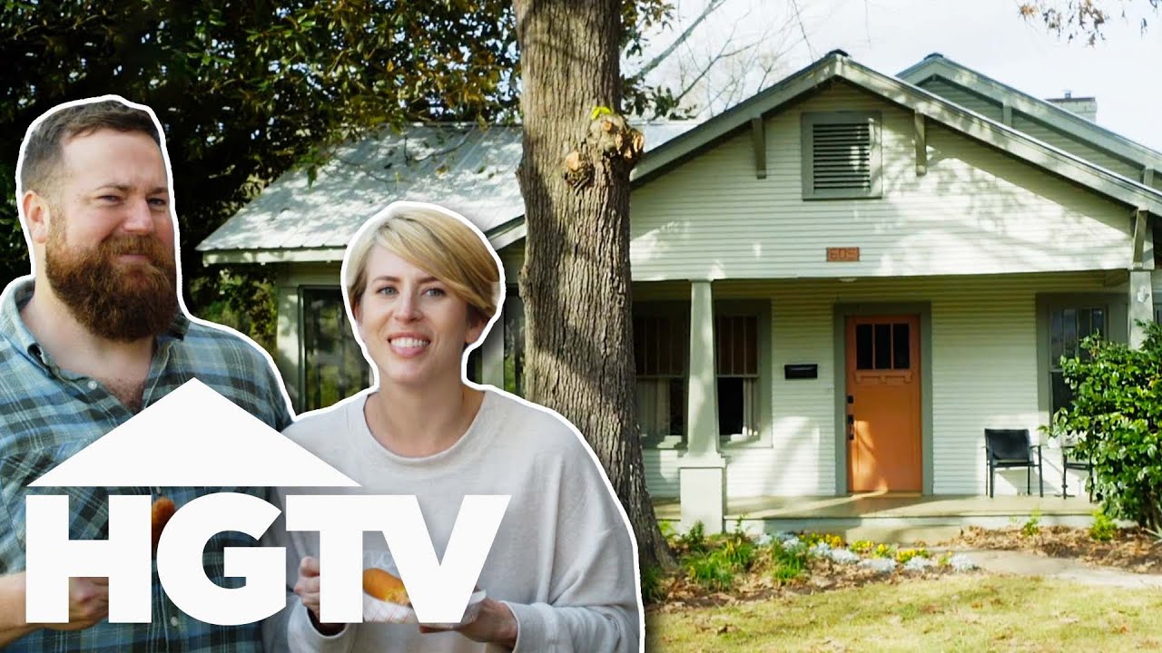 Ben & Erin Don't Want An Open-Plan Kitchen In This Cabin-Styled Cottage | Home Town