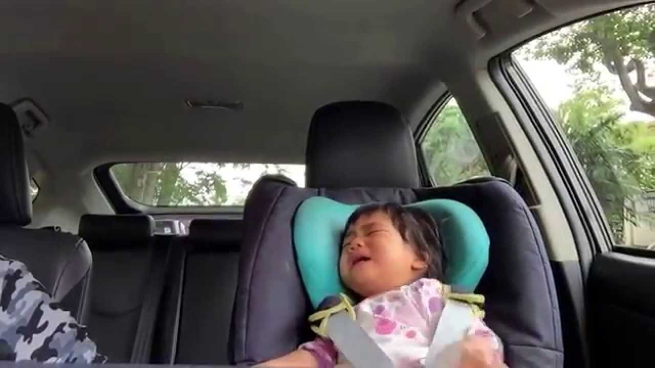 Car seat tantrums - driving challenges of a mom